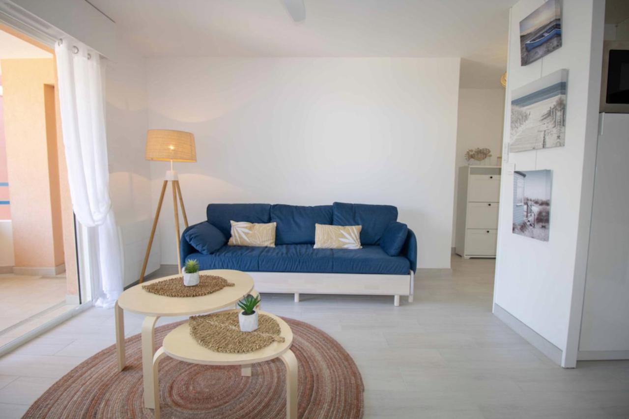 Bright Apt Of 32 M Renovated Near Town Frejus Luaran gambar