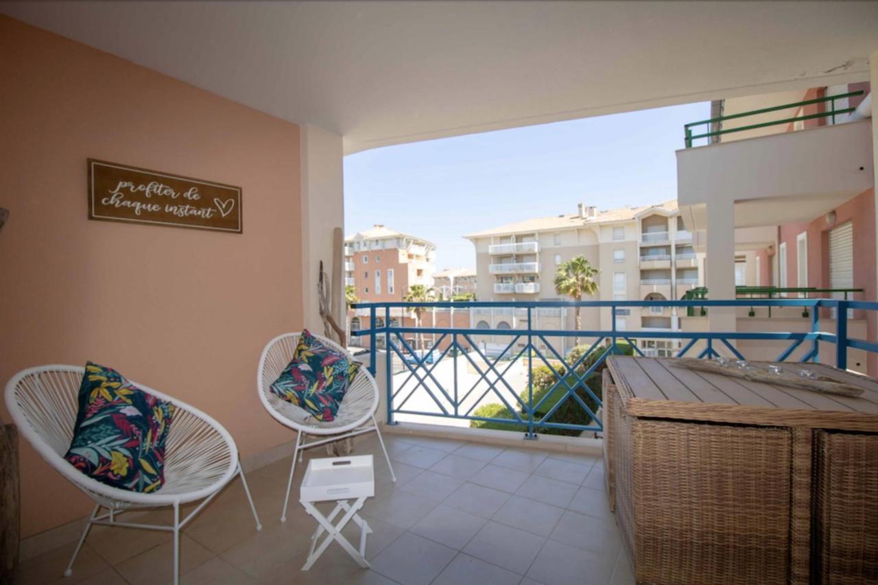 Bright Apt Of 32 M Renovated Near Town Frejus Luaran gambar